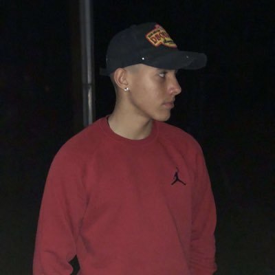 acharo18's profile picture. ⏳