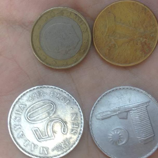 We buy all types of old money. If you believe you have some currency that we might be interested in, then please contact us
