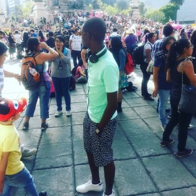 Avocat au Barreau d’Aquin.’.⚖️#JMProductionLocale, #MieldAquin, Advisor, #FollowMe & #IFollowYouBack.Objectif:10k. Follow Me On https://t.co/pxt7UuQpWg