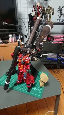 ガンプラ趣味で作っています(^-^)既存の色にとらわれず妄想しながら楽しくガンプラ。
2018年9月15日より知識0からのブログ始めました。