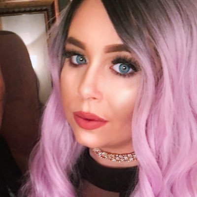 ginniecritten's profile picture. 