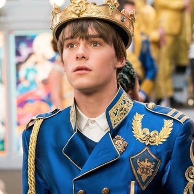 King Ben son of Beauty and Adam the Beast.{#DisneyDescendantsRP} taken by Carlos