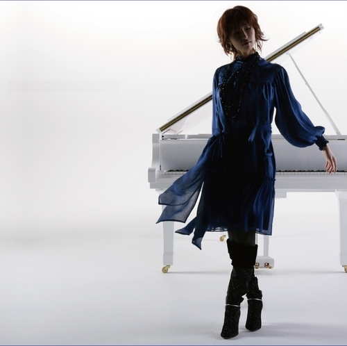 窪田ミナ 作曲家、ピアニスト / Mina Kubota composer, pianist
