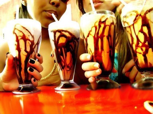 TipicoQue_'s profile picture. Todo en esto, cada.. 'Famoso se dice eso' 'Siempre se dice eso' Las mismas palabras Siempre. haha