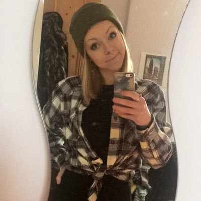 SazC23's profile picture. 28 // Edinburgh \\ Student Opportunities Officer
