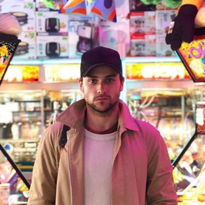 azanrpgnza's profile picture. miette;) natE,,, ding dong you're wrong