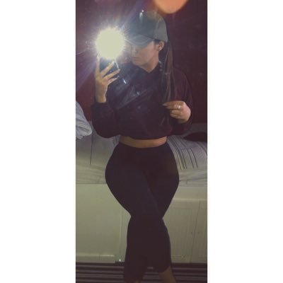 jesswatts15's profile picture. 