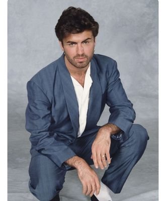 I'm so in love with GEORGE MICHAEL!!!!!😍😍❤️❤️