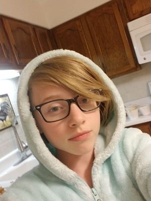 Hi my name is [Elliott] nice to meet you :3. I'm a trans 19 year old who looks 12 and sounds 15 :3 I'm depressed;^; but I'm ok? Just ignore my arms!