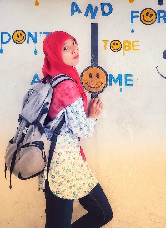 Teacher | Blogger | Member of @Emak2Blogger, @BPerempuan, Blogger Cihuy, Blogger Crony