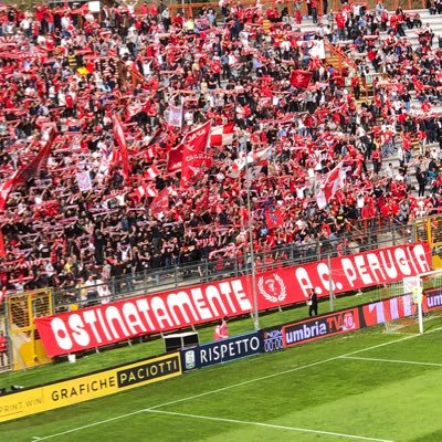 イタリア ペルージャ在住です。サッカーの取材をしています。中田英寿がペルージャに在籍していた頃から、ACPerugiaを追っています。アート、デザイン、映画、イタリア文化最新事情をお送りします。Sono una giornalista. Seguo sport ,arte cultura.