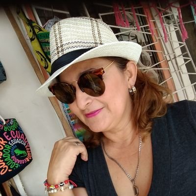 Dios es mi fortaleza. El periodismo mi pasión. No me agradan las injusticias. Ecuatoriana 🇪🇨que comienza mostrar muchos lugares de EE.UU 🇺🇸 y del 🌍