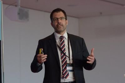 Professor für das Lehrgebiet Industrial IoT an der Fachhochschule Bielefeld