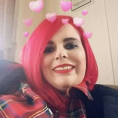 Jennife11767318's profile picture. I am 31 & Love being a beauty therapist and aromatherapist and love meeting new people all over the world Absolutely love my family and my chihuahuas 🤗🤗🤗