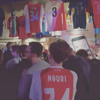 wyeds's profile picture. Skriver jättemycket om AFC Ajax här och på SvenskaFans, poddar om fotbollshistoria i Fotbollsstofilerna och världsfotboll i Fotbollsatlasen. Appie 4-ever.