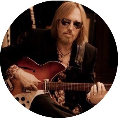 Tweeting Worldwide - Straight From Tom Petty and The Heartbreakers HQ