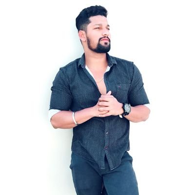 Rajputzrocks's profile picture. #hiStorian
#tactician😎