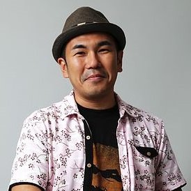 曲のイントロが好きで出題したり答えたり調査したり、選曲して構成するラジオDJ。BAYFM水曜「9の音粋(#キュウオン)」、TOKYO FM「#ハピクロ」
クイズルーム「#ソーダライト」でイントロクイズ出題
YouTube 「#うたドン #イントロクイズ ライブ」「イントロラジオ」
過去の出演等 問い合わせは下記URL