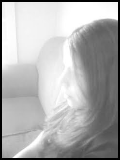 IsaaCarolinee's profile picture. 