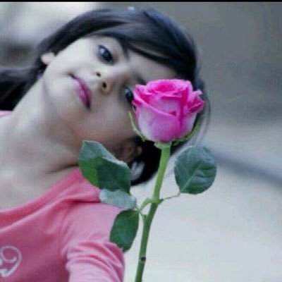 rzaa11's profile picture. .