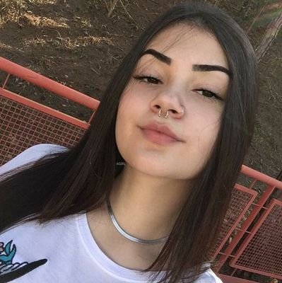 fdp665's profile picture. Pô, legal, pena que foda-se 👌🏻