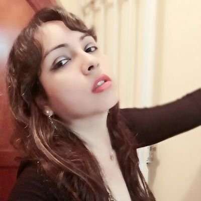 CindyLlerena89's profile picture. Abogada. Idiomas italiano - portugués. Me gusta bailar coreos del ritmo Axe, escuchar música clásica, baladas, bachatas. Amo CANTAR, ACTUAR y la moda!❤