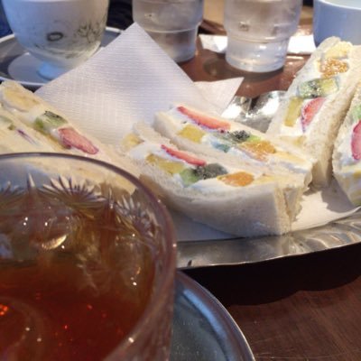 TeaCha000's profile picture. We study about tea from 3points of view.1,Japanese Tea. 2,Tea on abroad. 3,Comparing Tea