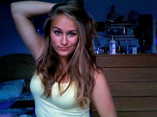 izzypie101's profile picture. 💖💛💙 former E. coli wrangler, current #scipol policy analyst for state government. she/her @ eeeeesobel everywhere else