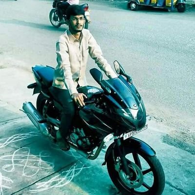 AliKhurana's profile picture. 