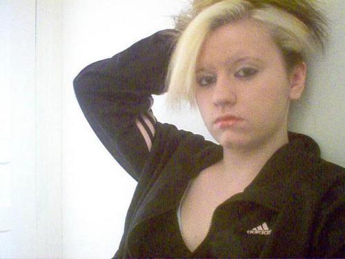 denyswifey's profile picture. working , party n an spending time watching dustin record