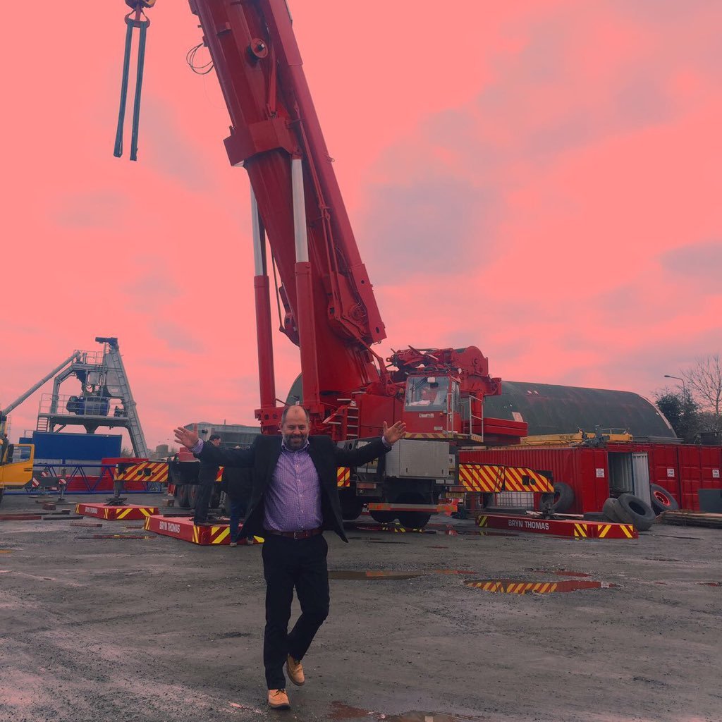 BJW #Cranes part of the successful Bryn Thomas Group specialising in providing comprehensive lifting solutions and CPA contract lift services.