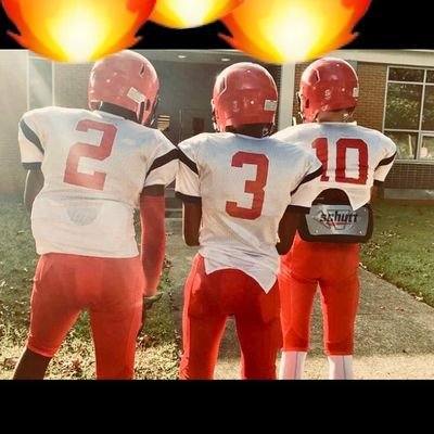🎖🥇🏈🏈 football and track d1
