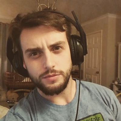 Instagram: dogsoldier93 Twitch: dogxxxsoldier #Gaming ❤🎮 Football❤⚽#LFC ❤⚽
