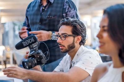 ellzville's profile picture. Just another YouTuber, among other things.. 

https://t.co/hTYmMlaIKM…