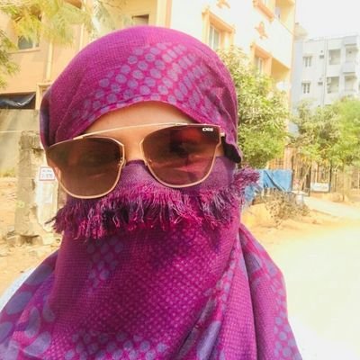 InduKarthik7's profile picture. Socially responsible person without a fake image