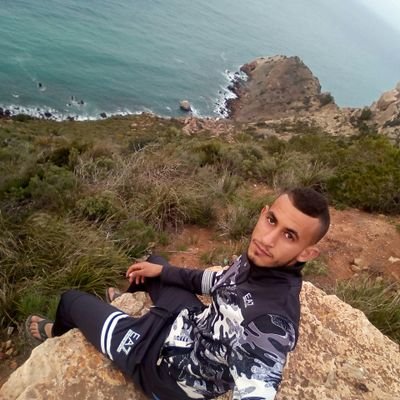 Algérien / Tlemcen / Ghazaouet 🇩🇿❤🌹
14 / 01 / 1996 😘
FaceBook : Ismaïl Annab
Instagram : ismail_annab1
Viber : 0776925411