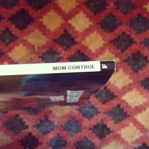 momcontrol's profile picture. brain alive