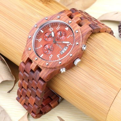 These eco-friendly Bewell Bamboo watches, sunglasses and rings are all you need to add a natural and organic touch to your look.