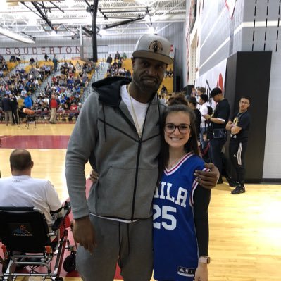 gabbymiller927's profile picture. Just chill