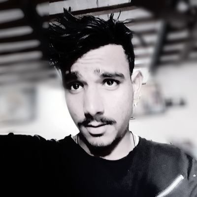 sourabbhatti's profile picture. bhatti