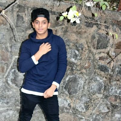 theakshaypal21's profile picture. 