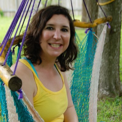 missdaniluna's profile picture. high tech, old school and lo-fi