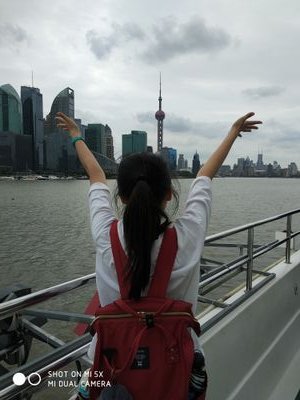 Bluebeliris's profile picture. 