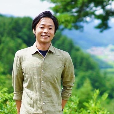 水内智英 Tomohide Mizuuchi Profile