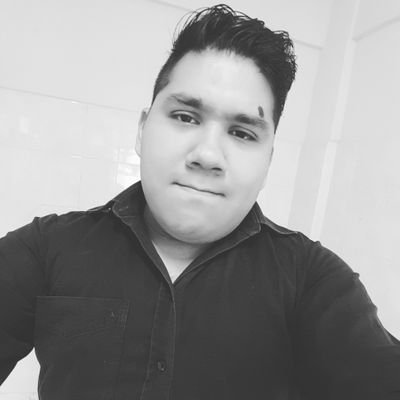 Diseñador y desarrollador de software, director de MIND Innovation, amante de la cultura geek