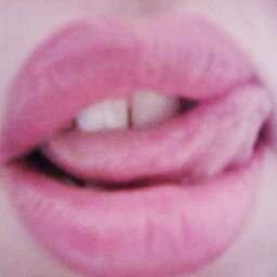 Miss_405_'s profile picture. Regia, mal hablada, estúpida e incoherente no esperes grandes tweets ya que todo lo que escribo es basura. 😜