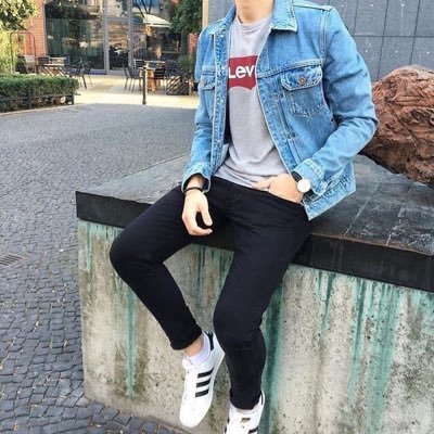 関西/生粋のコミュ障23歳/恋愛・ナンパアドバイザー/....etc＿ /ファッション/趣味のブログでナンパの情報発信しています🙂■質問箱はこちらからどうぞ⇨ https://t.co/Ijp5czrn7N