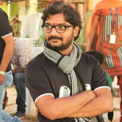 ಸಂಗೀತಪ್ರಿಯ ಹಾಸ್ಯಪ್ರಿಯ
ಮನುಷ್ಯತ್ವಕ್ಕೆ ಬೆಲೆ ಕೊಡುವ ಸಾಮಾನ್ಯ ಮನುಷ್ಯ