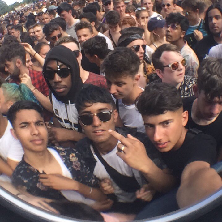 RoDunnett's profile picture. instagram:ro_dunnett