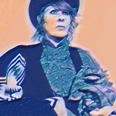 OFFICIAL Twitter for Tori Roze and The Hot Mess. Original funky jazzy Neo-soul!